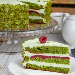 Торт Фисташка с малиной