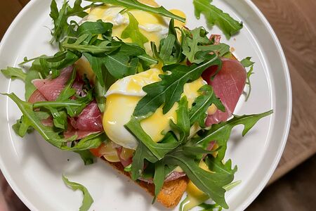 Тост с пармой