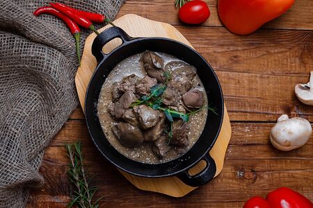 Печень куриная в сливках