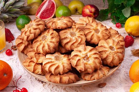 Печенье курабье с лимоном