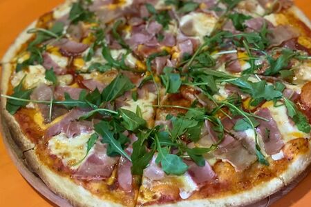 Пицца мясная