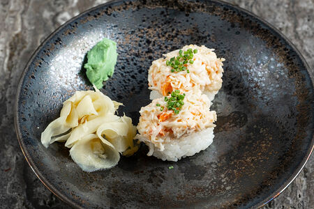 Суши с крабом