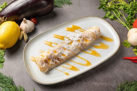 Пита с яблоками