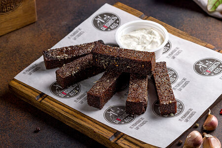 Бородинские гренки с чесноком