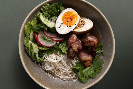 Рамэн с уткой и беконом