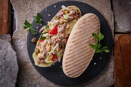 Панини с тунцом