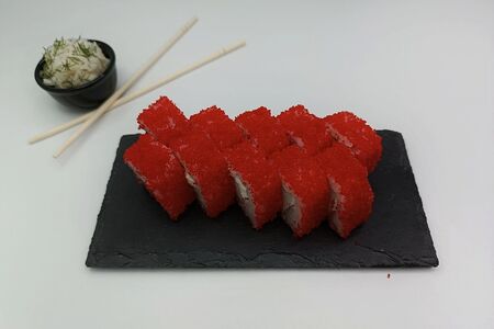 Ролл Калифорния с крабом