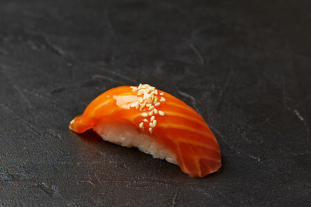 Суши лосось унаги