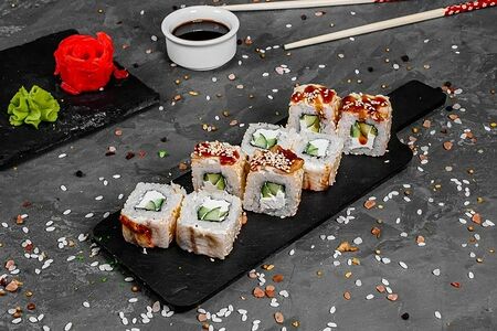 Ролл Филомания с угрем