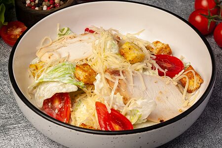 Цезарь с курицей