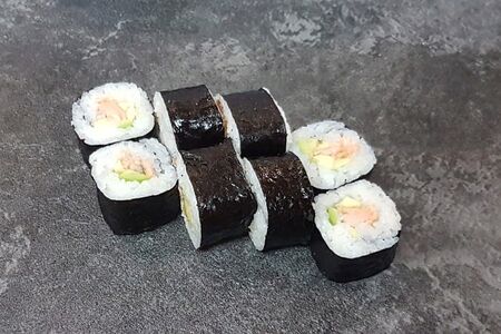 Авокадо Сяки