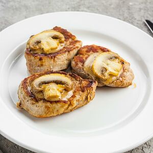 Медальоны из свинины