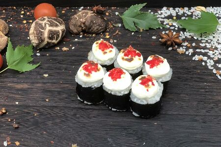 Запеченный ролл мини маки