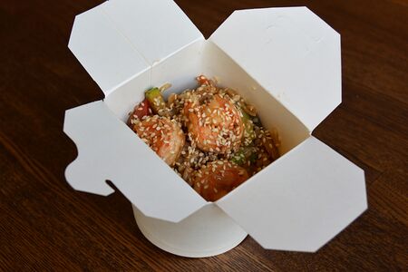 Тяхан с креветками