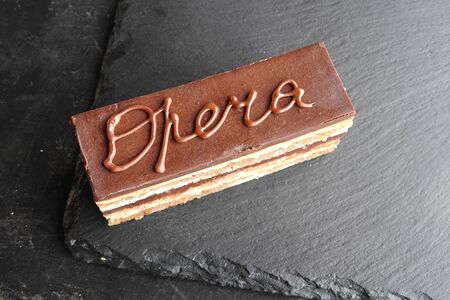 Пирожное Опера