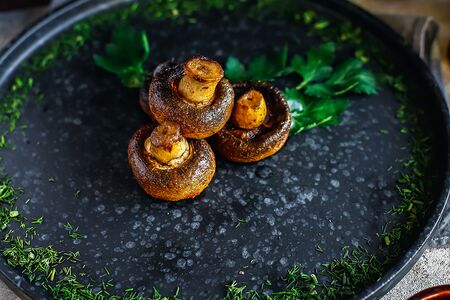 Грибы на гриле