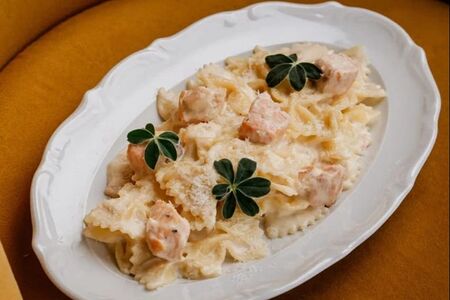 Фарфале с лососем