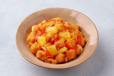 Цыплёнок по-гавайски в темпуре