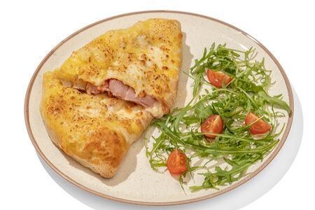 Меццо кальцоне