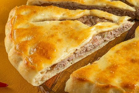 Пирог из говядины и баранины
