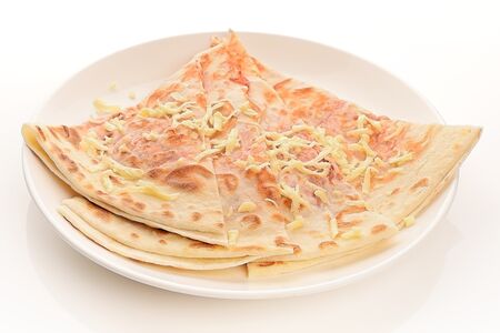 С ветчиной, сыром и томатным соусом