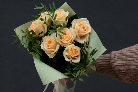 Моно букет из роз Пич Аваланж