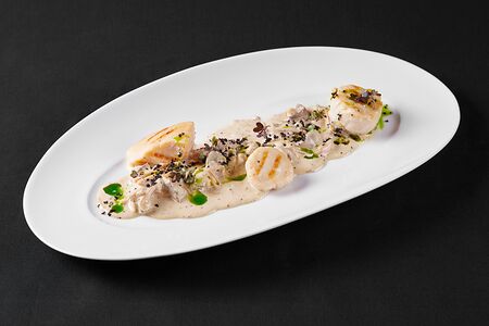 Морские гребешки на гриле с телячьими почками