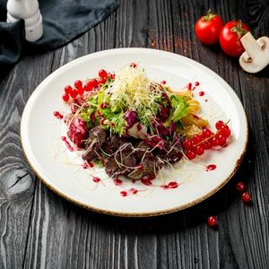 Салат Теплый с куриной печенью