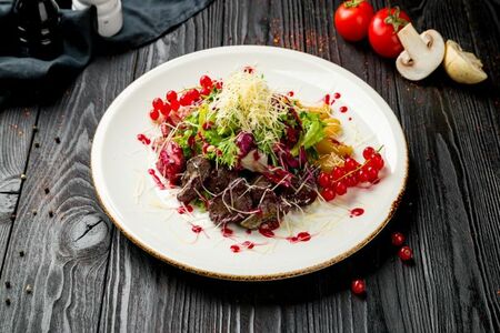 Салат Теплый с куриной печенью