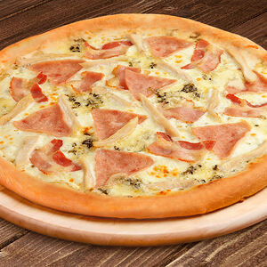 Пицца Форвард 30 см на тонком тесте