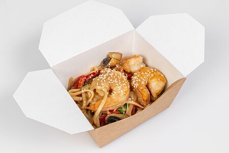 Вок удон с креветками