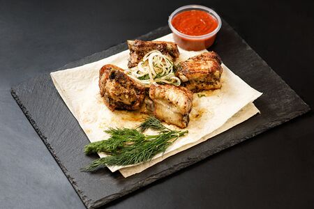 Шашлык из свиных ребер