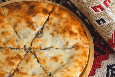 Кубдари со свининой