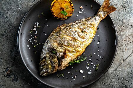 Дорадо на гриле