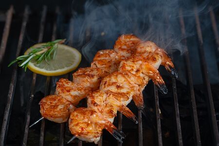 Тигровые креветки на гриле