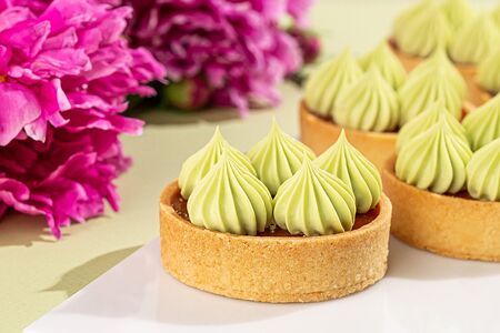 Тарт Фисташка-клубника