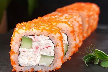 Ролл Калифорния со снежным крабом