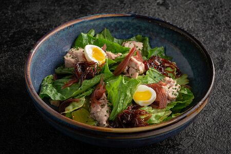 Салат с печенью мурманской трески