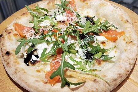 Лосось и руккола 30 см