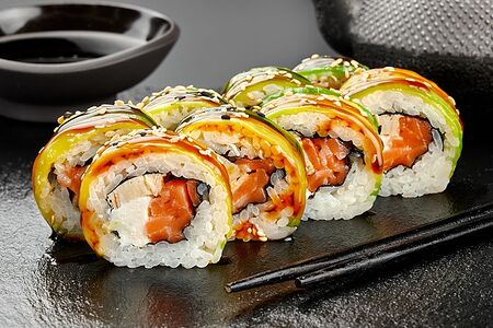 Масаши с лососем и авокадо