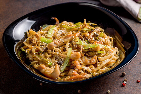 Тори удон с курицей