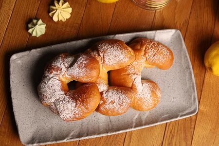 Рогалик с повидлом