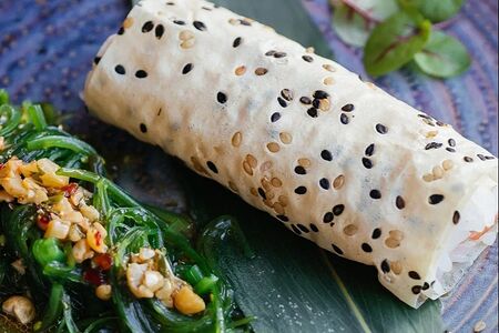 Мамерони с лососем и крабом