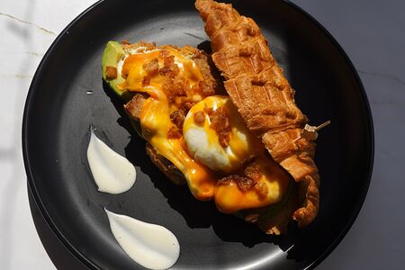 Круассан Курица-авокадо