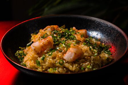 Рис жареный с морепродуктами