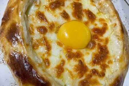 Хачапури по-аджарски