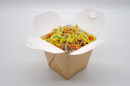 Удон с курицей