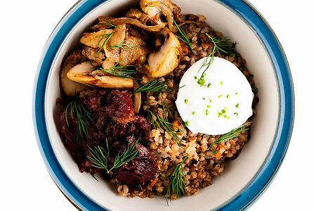 Каша гречневая с овощами