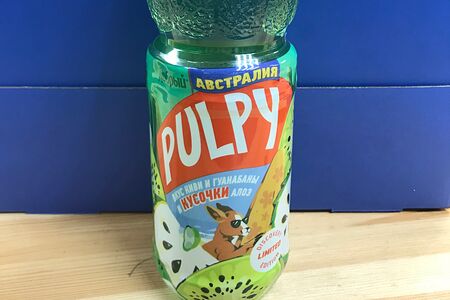 Pulpy киви-гуанабана-алое