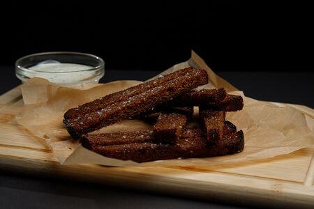 Гренки чесночный